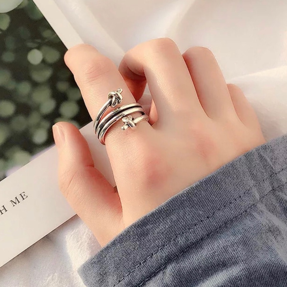 925 Sterling Silver Double Knotted Ring 24$
